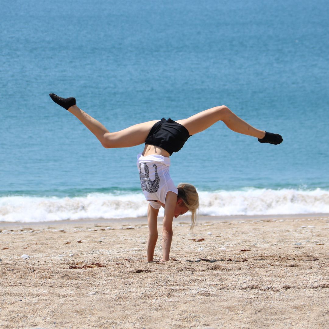 Handstand